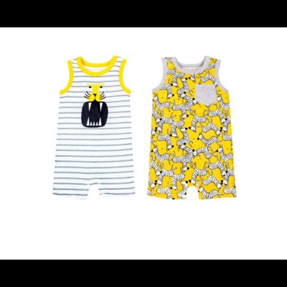 Little Star Organic Rompers - Picture 3 of 3